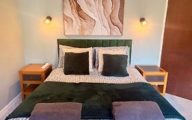Bayfields House By The Sea, Parking, Garden, Central Location
